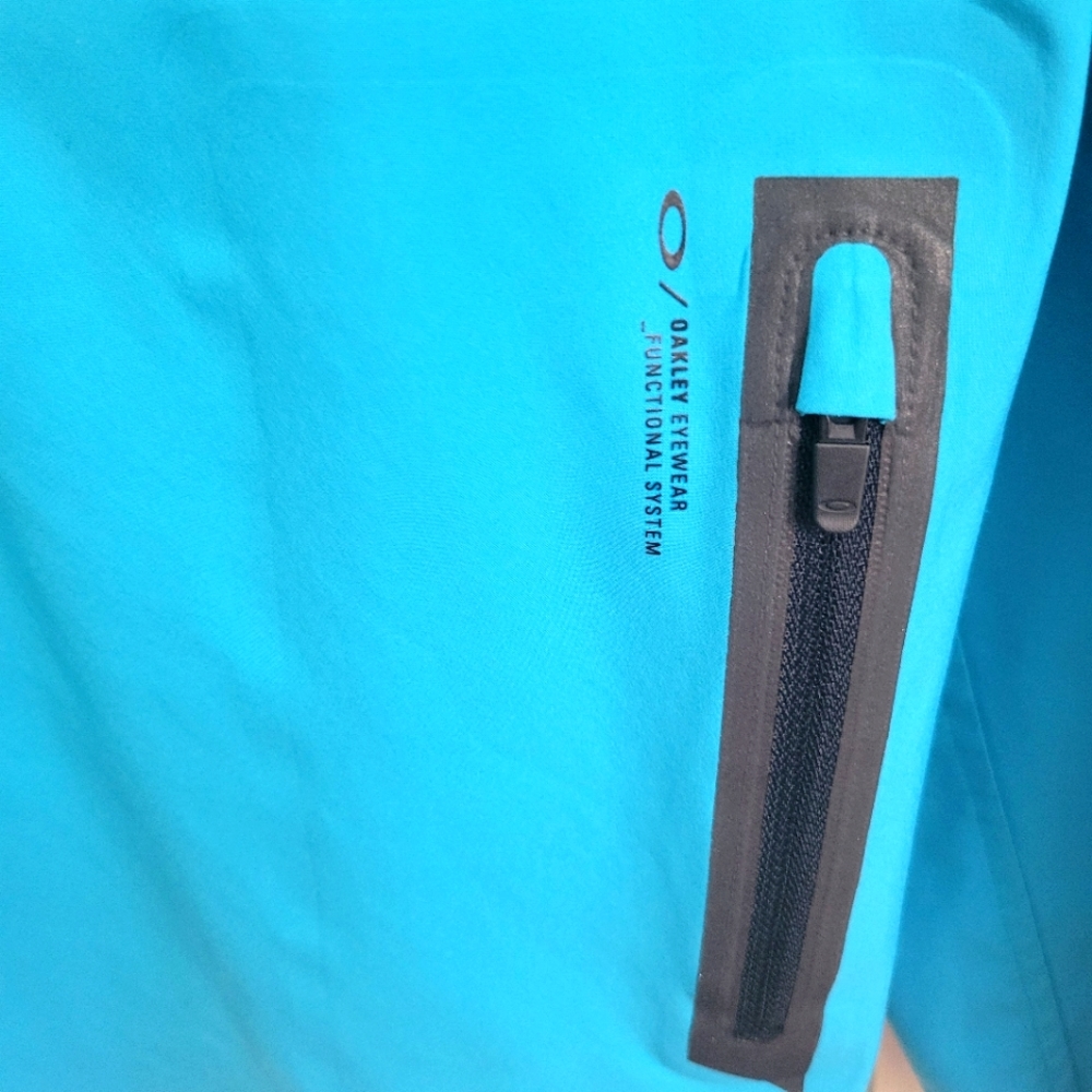 Men's Oakley blue Rotation jacket. Size small regular fit. - Picture 7 of 14